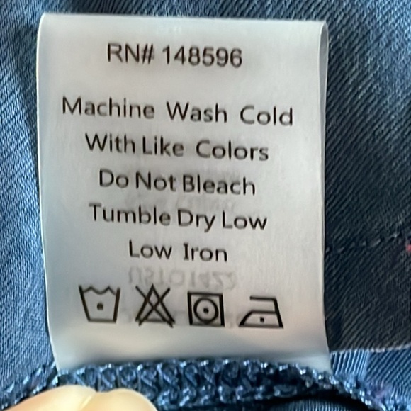 Universal Standard Cooling Stretch Cupro Button-Down Blouse, size large - Picture 11 of 14